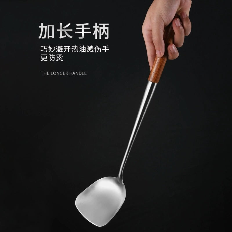 Heavy-Duty -Use Spatula Fried Spoon & Soup Shovel - Long Handle 304 Stainless Steel Kitchen Utensil Suitable for Chefs & Household - Stir-Fry, Saute, Soup Serving